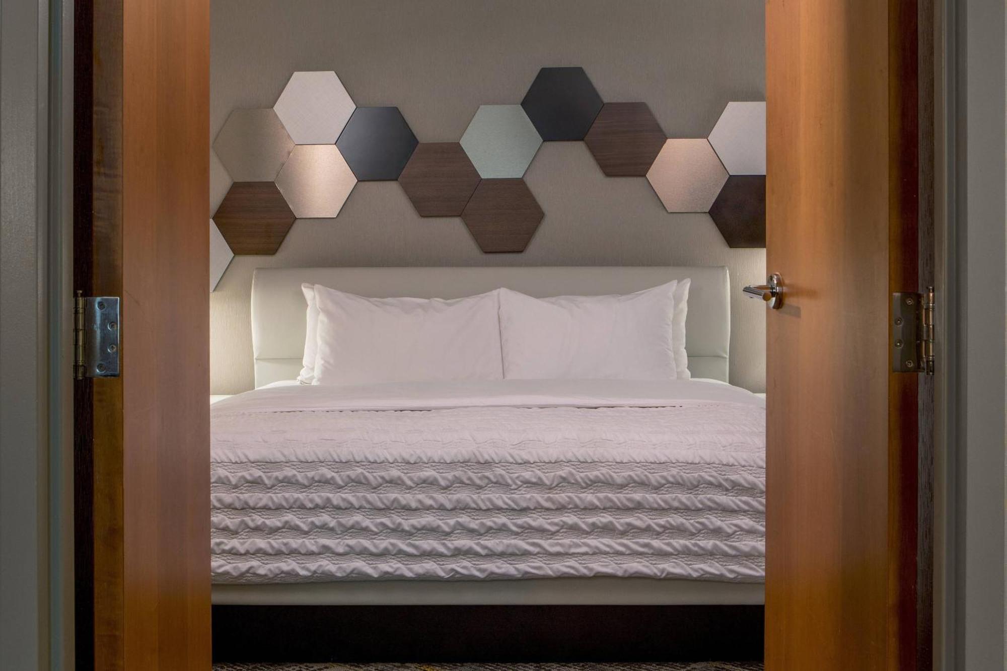 Le Meridien Boston Cambridge Bagian luar foto