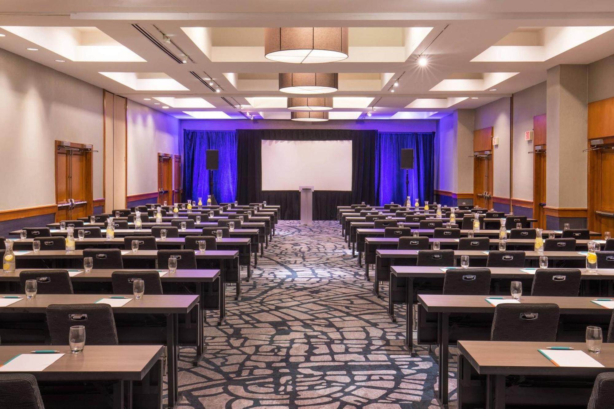 Le Meridien Boston Cambridge Bagian luar foto